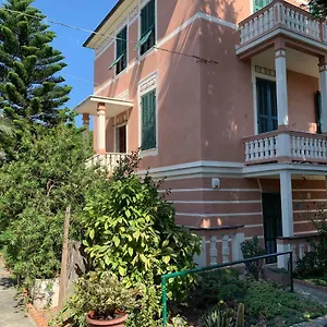 Rosa Maria Apartment Savona